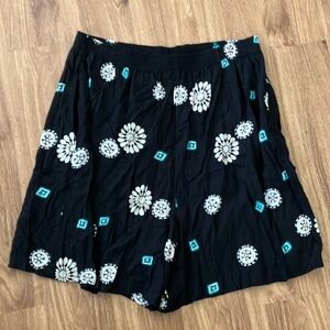 VTG Tapestry Wide Leg Bermuda Shorts, 2X